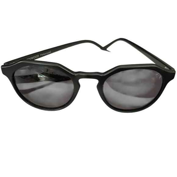 Nectar Salt of the East Wynwood Polarized Sunglasses with Soft Case